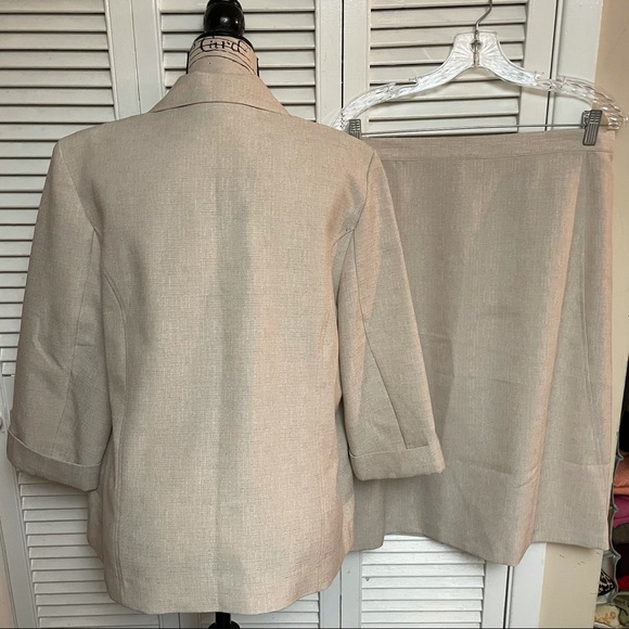 Samantha Gray Plus Size Skirt Suit - Picture 5 of 5